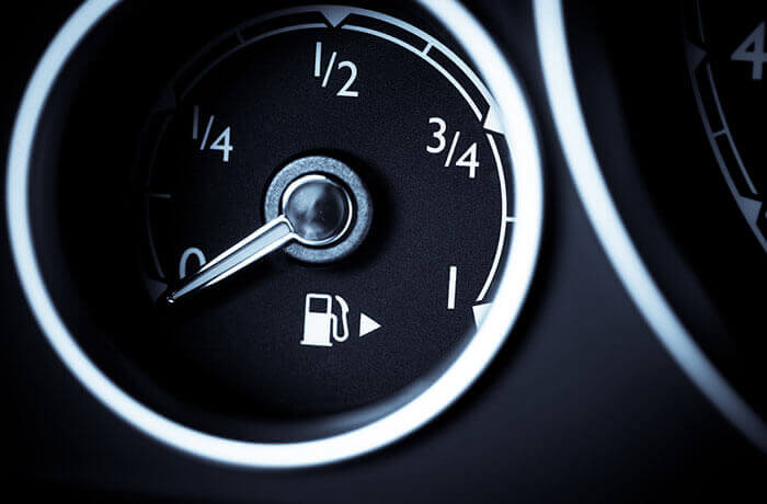 drive-on-empty-fuel-gauge-main.jpg?la=en-GB